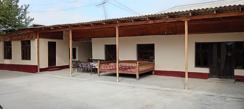 Nurafshon shahar Uy sotiladi