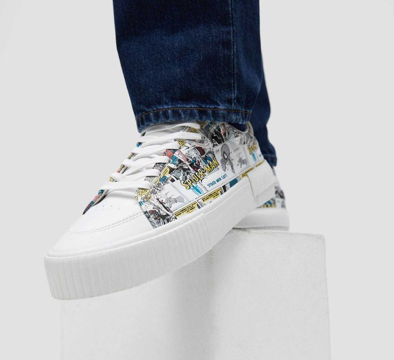 Мъжки кецове с принт MARVEL - комикси, нови с етикет, 46 номер