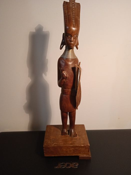 Decor african lemn