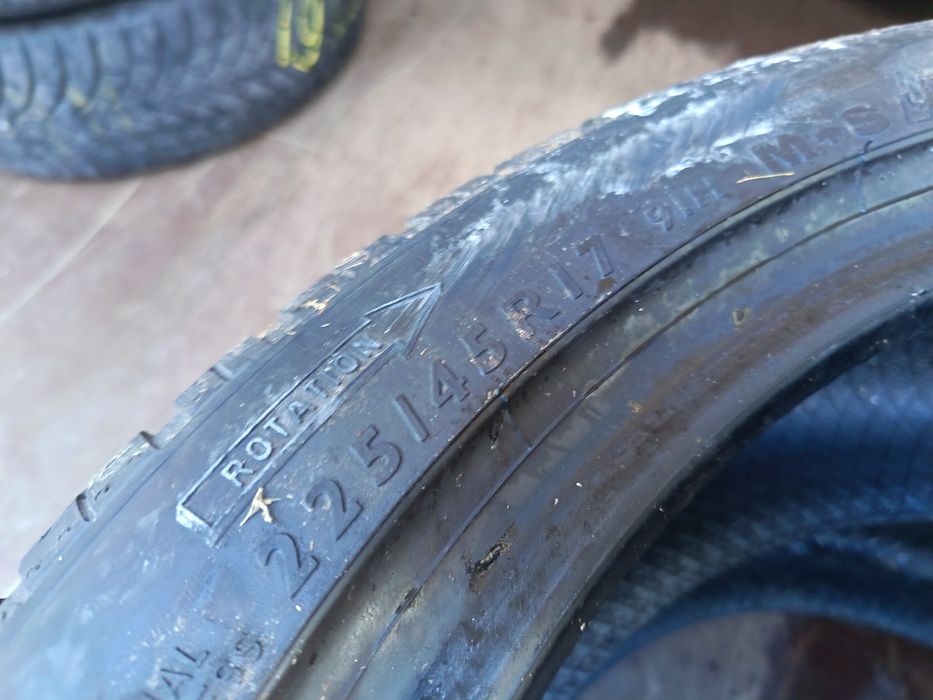 Anvelope MS iarna 225 45 17 Dunlop runflat 2019 6mm