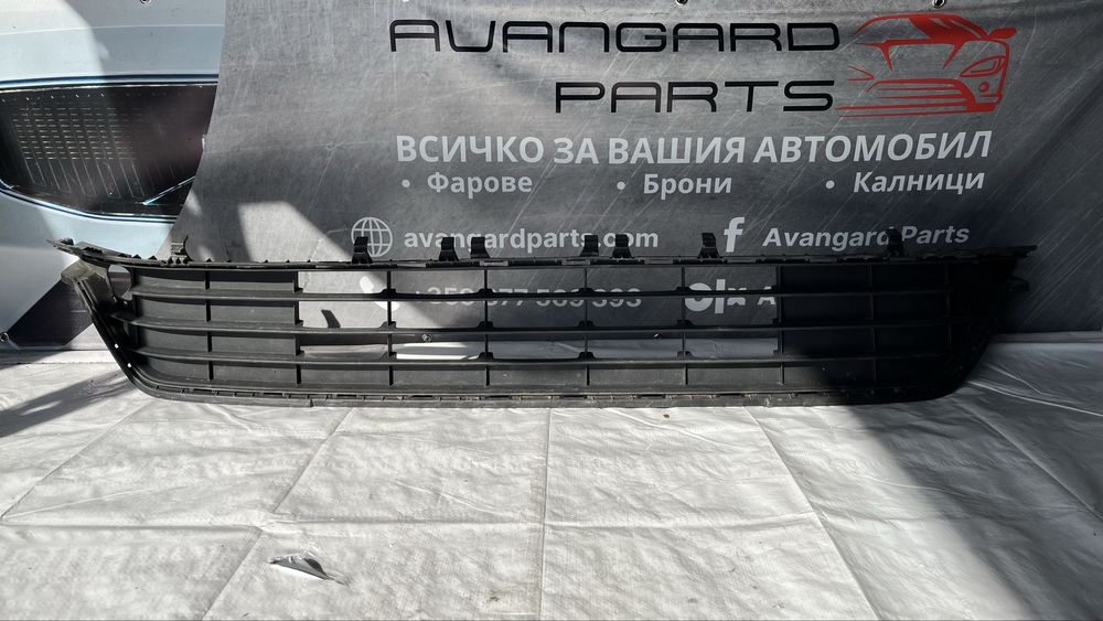 Решетка VW Golf Sportsvan 2018-