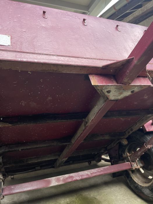 Поповско ремарке с ресьори