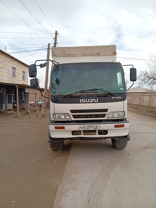 Isuzu 10 tonnalik