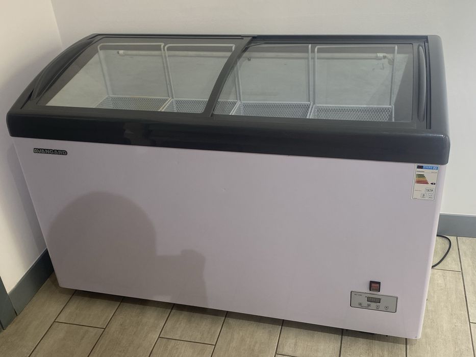 Морозильник продается