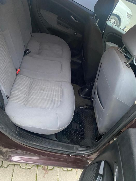 Vand Fiat Linea 2012 1.4 gpl