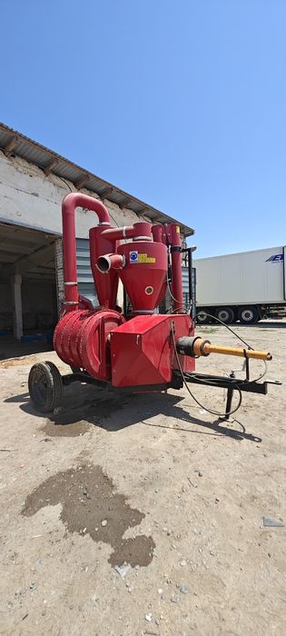 Пневмоперегрузчик сыпучих материалов