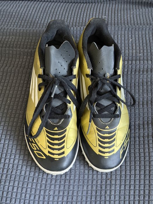 Adidas F50 Club in Messi обувки за футбол 38 номер