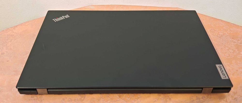 15.6 4K Ultra HD IPS 600 nits. 100% Adobe RGB/Intel Core i7-10750H/NVidia GTX 1050 4GB/16GB RAM/512GB SSD NVMe/Lenovo ThinkPad T15p WorkStation