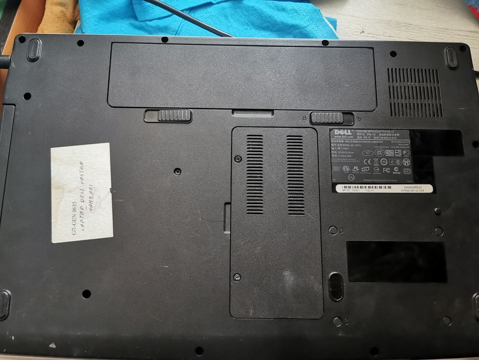Laptop model vechi