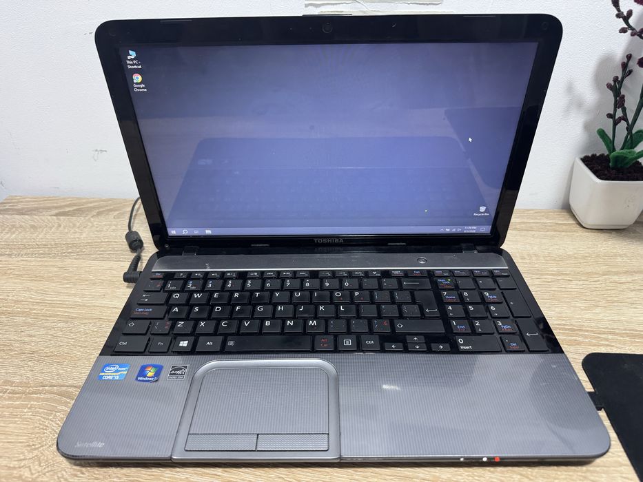 Laptop Toshiba Satellite L850 – 420 lei (negociabil)