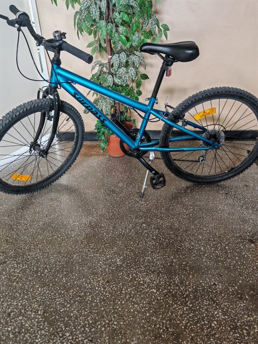 Vând bicicleta copii 9+ ani