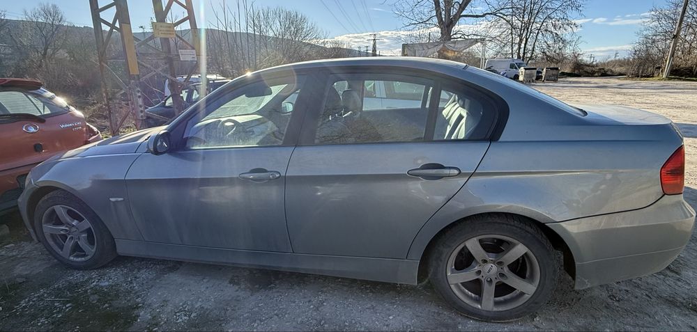 BMW 320d - Шум в мотора