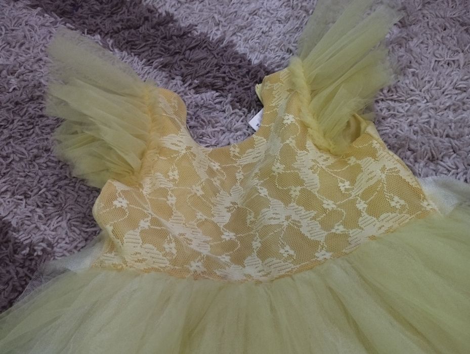 Платье пять тысяч тенге