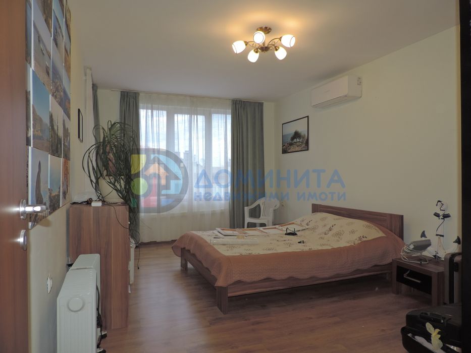 Обзаведен двустаен в сърцето на гр. Царево, 87 кв.м.