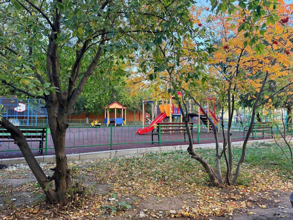 Продажа 2-комнатной квартиры бородина 107