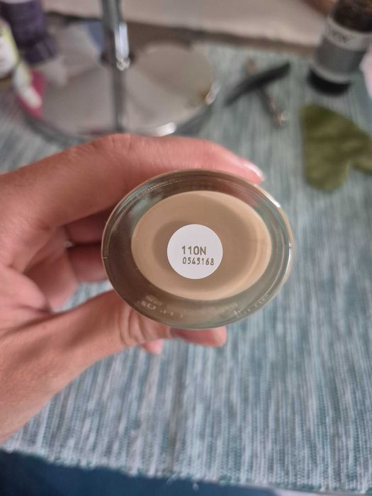 Фон дьо тен Clarins Skin Illusion