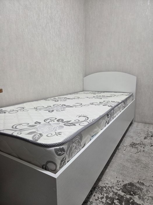 Кровать односпальная