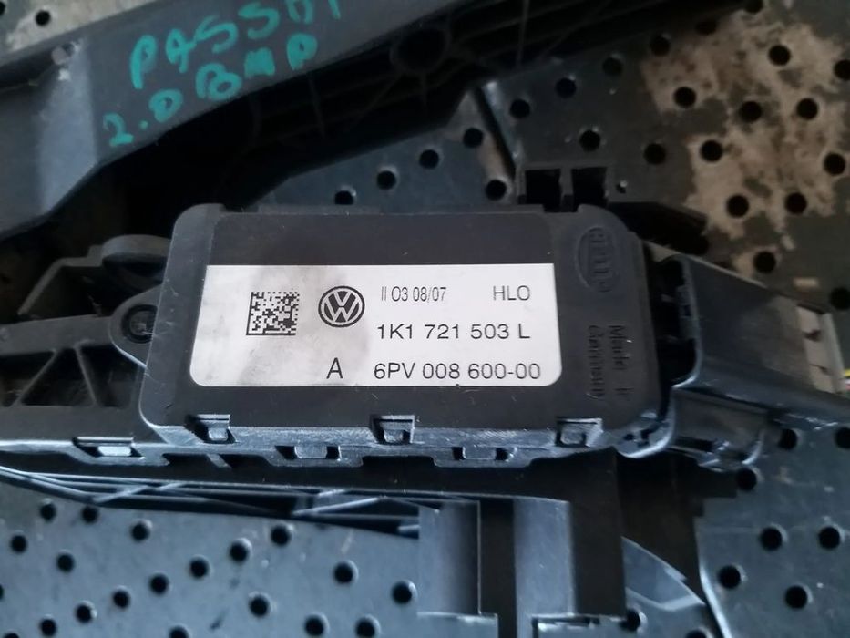 Pedala acceleratie 2.0 tdi vw passat b6 3c 1k1721503l