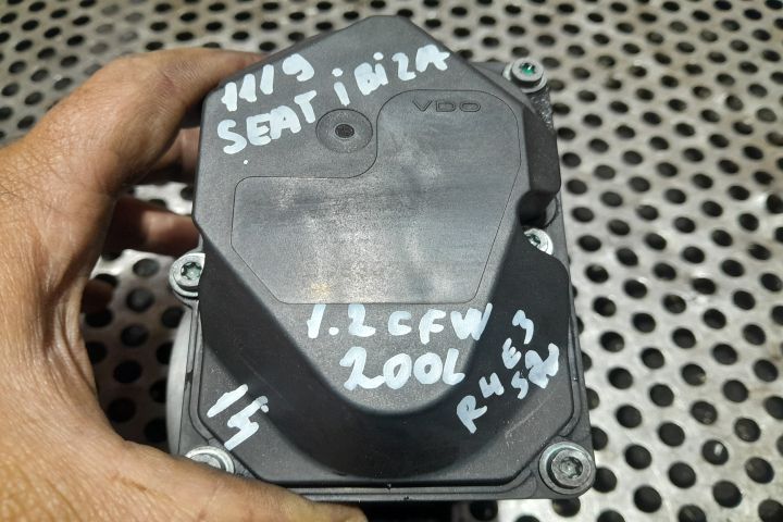 CLAPETA ACCELERATIE  03L 128 063 K 03L 128 063 K Seat Ibiza a 4-a gen