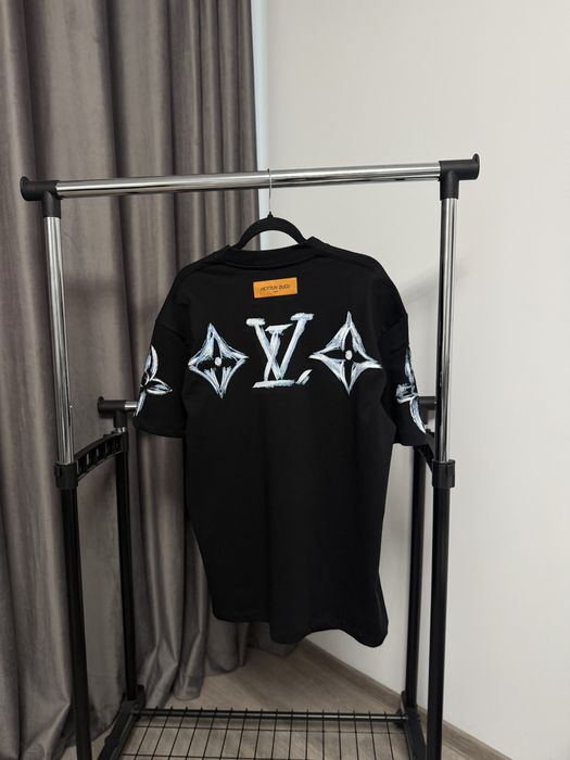 Tricou LOUIS VUITTON super calitate