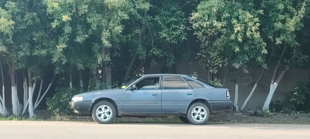 Продам мазду 626 gd