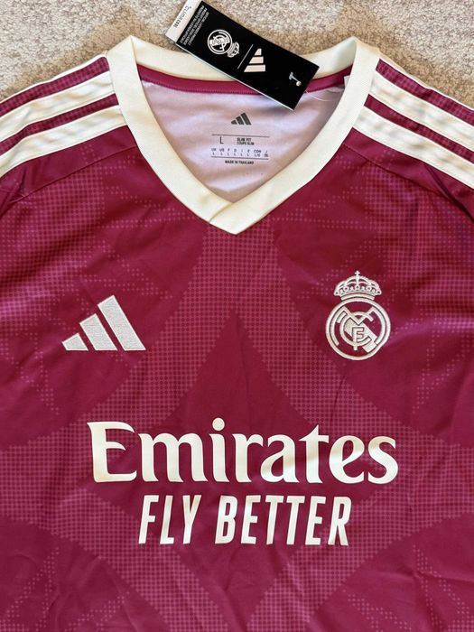 Tricou Real Madrid Away Kit (2026-2027)