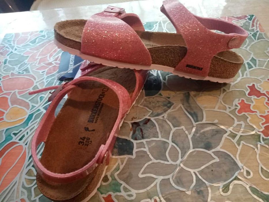 Нови детски сандали Birkenstock, 34 номер
