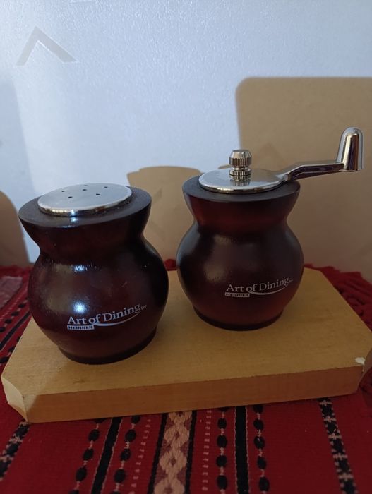 Set de râșniță de piper și solniță din lemn de cauciuc