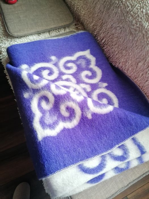 Одеало от чиста вълна