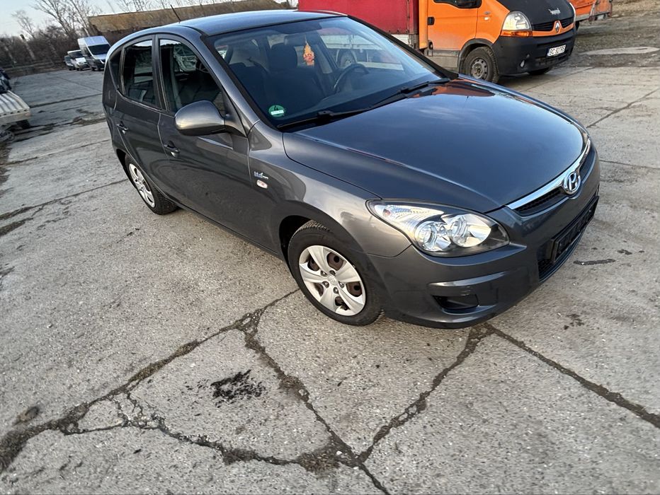 Hyundai i30 2010
