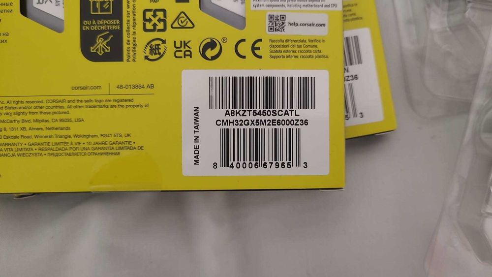 Kit procesor Ryzen 7 9800X3D + corsair rgb 32 gb ddr5 la 6000 cl 36