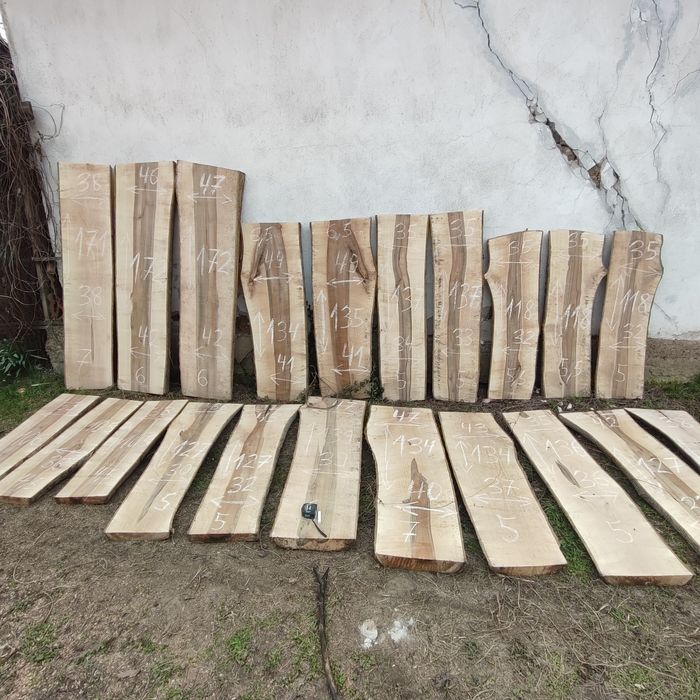 Продавам орехови янове