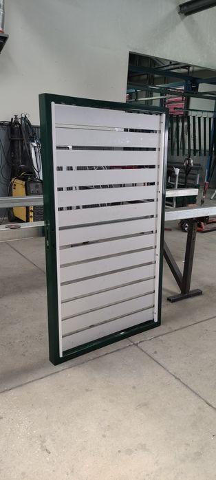 Делови 87 ЕООД метални врати, метални огради и метални колчета за огра