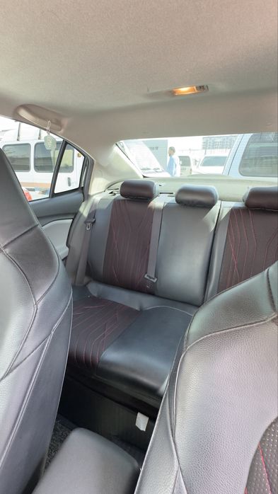 Chevrolet Onix 2024 — 2