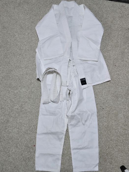 Kimono karate fete / baieti - Decathlon