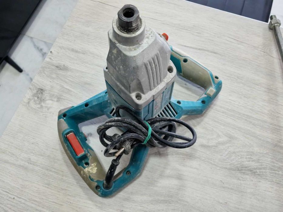 Миксер за строителни смеси TOTAL Industrial, 1400 W