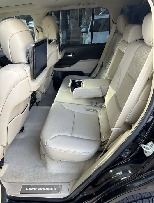 Toyota Land Cruiser 300. Toyota Prado 150 xizmati