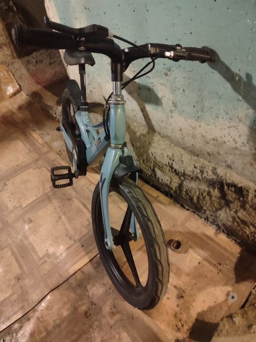 Детский велосипед.