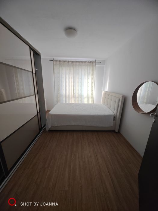 Închiriez apartament tip Penthouse