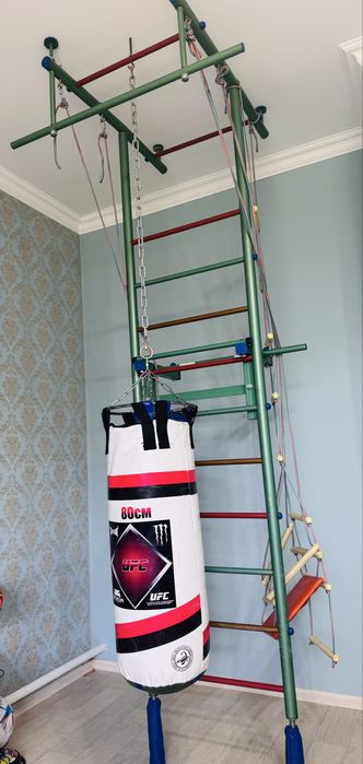 Продам шведскую стенку б/у