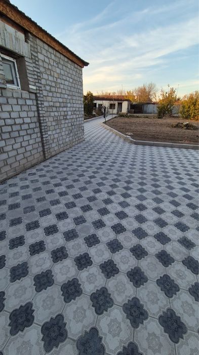 Брусчатки, тротуарные плитки