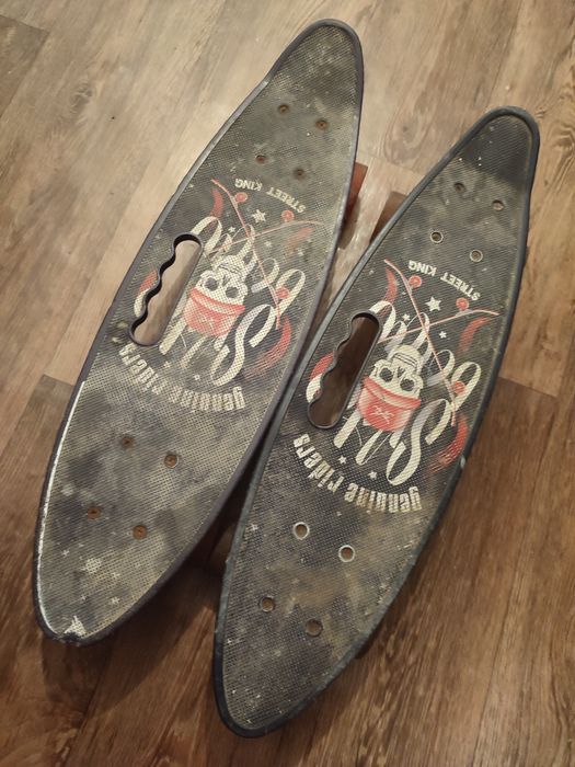 Осы екеуі сатылады жүріп тұр