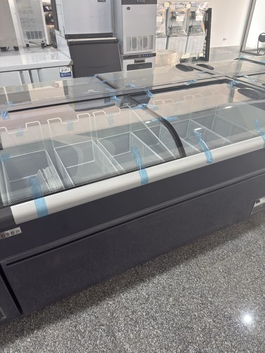 Скидка ! Морозильник на 1.8 метра 220V -35