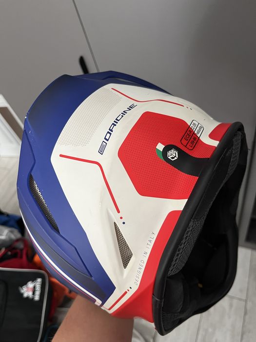 Мото шлем origine