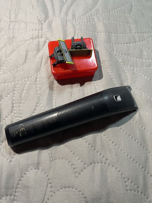 Masină Bărbierit Philips