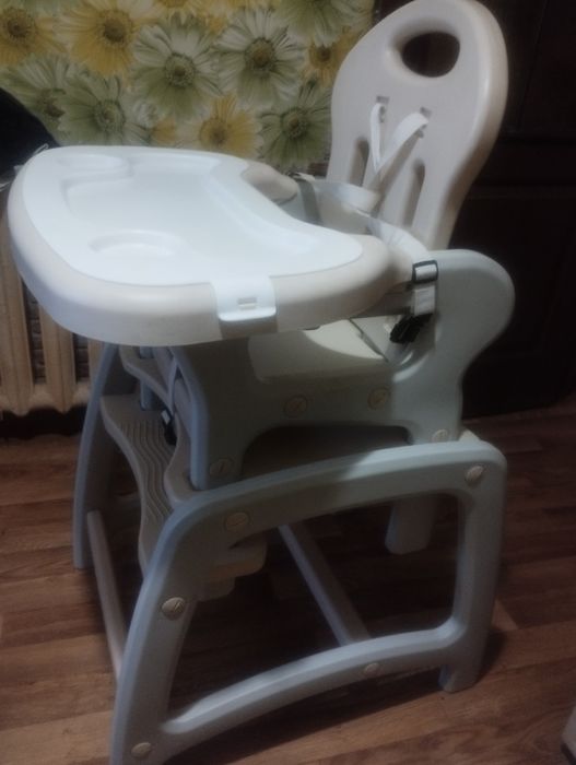 Детский стульчик-- трансформер