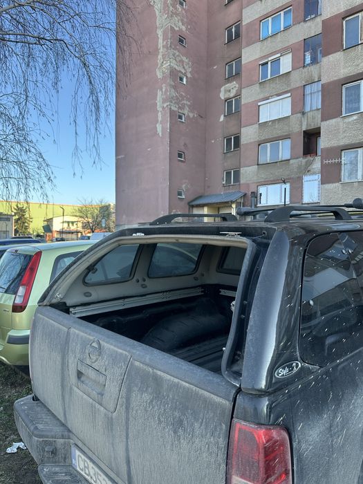 Хардтоп за Nissan Navara – В много добро състояние