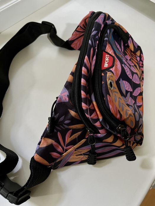 Поясная сумочка новая