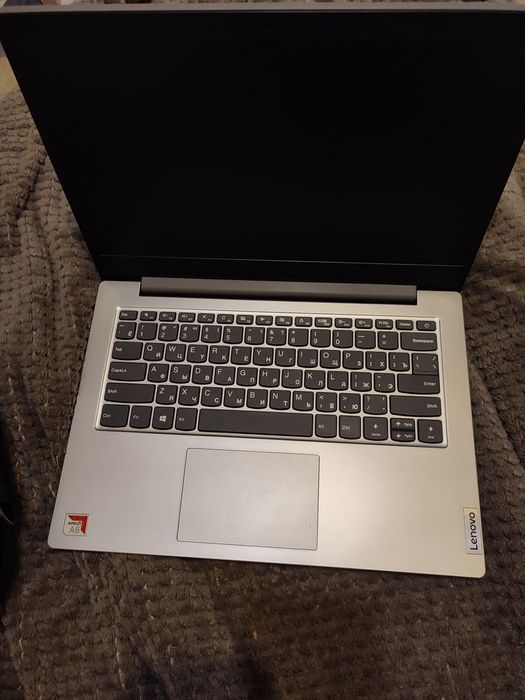 Ноутбук Lenovo новый