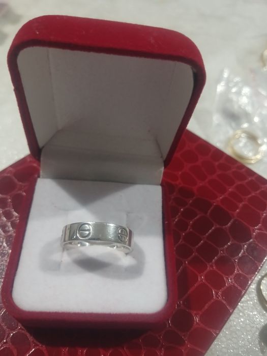 Продам серебро 925 пробы